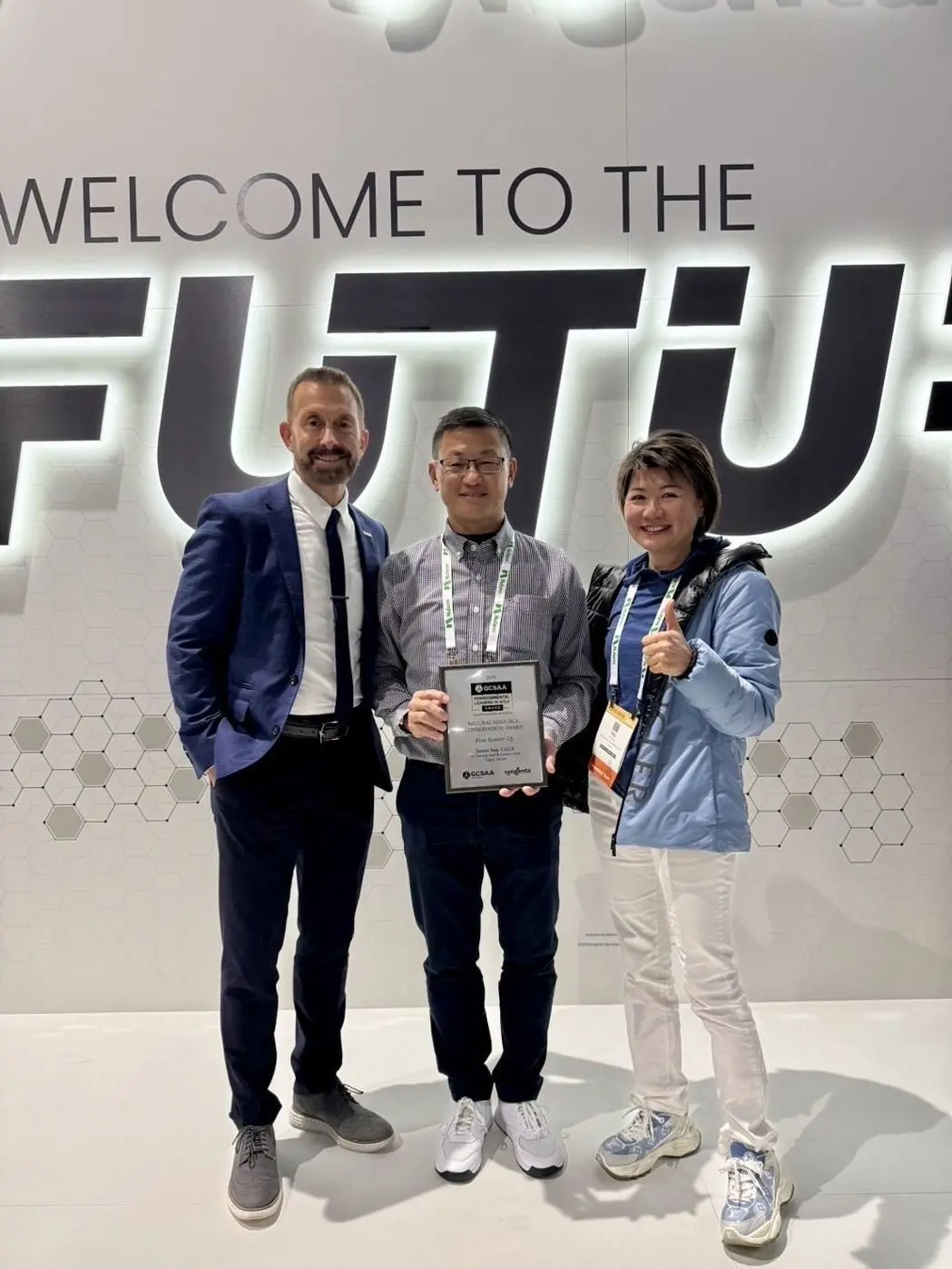 175947358140807 p31638173