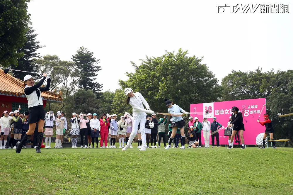 24067212614408519b12e2